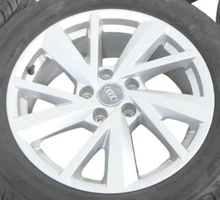 1x Audi Q2 Alufelge Felge 81A601025C 7Jx17H2 ET45 ORIGINAL von NEUWAGEN