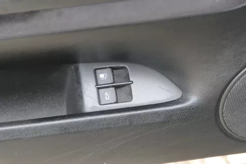1x Passat 3BG Türverkleidung Verkleidung Tür vorne links - schwarz Griff Öffner (201888)