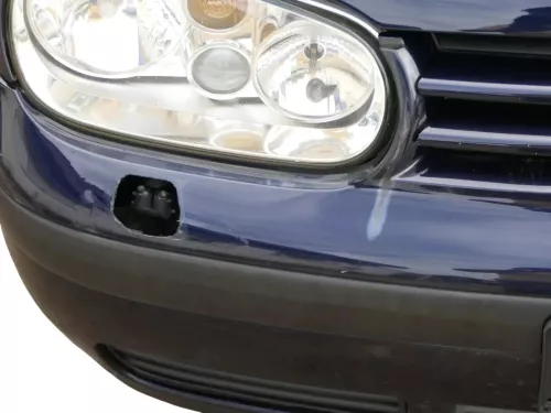 VW Golf 4 Stoßstange vorne Frontstoßstange Stoßfänger blau LC5H SWR -ohne Kappen (201983)