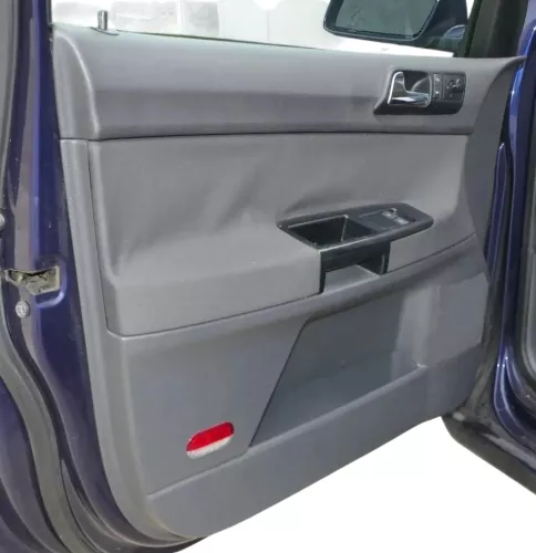 1x VW Polo 9N 9N3 Türverkleidung Verkleidung Tür vorne links 4/5-Türer