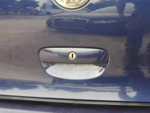 VW Polo 9N3 9N Heckklappe Kofferraumklappe Klappe blau LB5N ohne Anbauteile (202017)