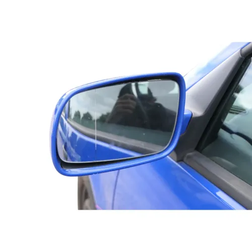 VW Golf 4 Bora elektrischer Spiegel vorne links Außenspiegel blau LW5Z Glas