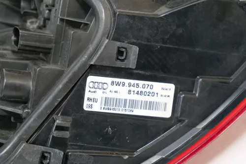 Audi A4 8W Avant Kombi hinten rechts 8W9945070 Rückleuchte ->BILDER! (200800)