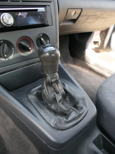 Audi A4 B5 Schaltknauf Schaltsack Schaltung Schaltknüppel original (202116)