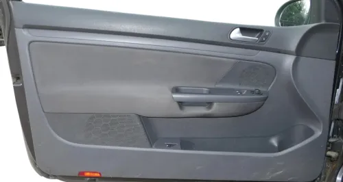 1x VW Golf 5 2/3-Türer Türverkleidung Verkleidung Tür vorne links Abdeckung