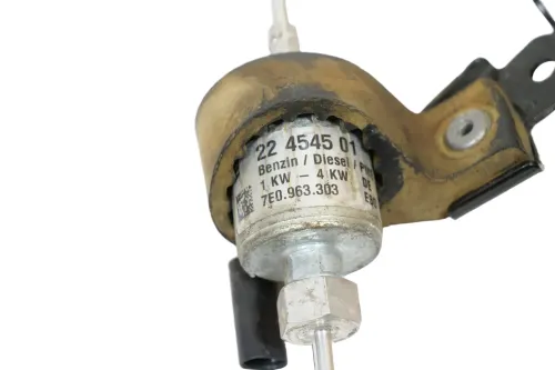 VW T5 Dosierpumpe Pumpe Standheizung Zuheizer 7E0963303 2N0963303B (202156)