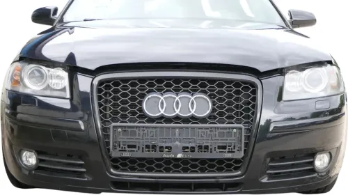 A3 8P Stoßstange Frontstoßstange Stoßfänger vorn Sportback S-line schwarz LZ9Y