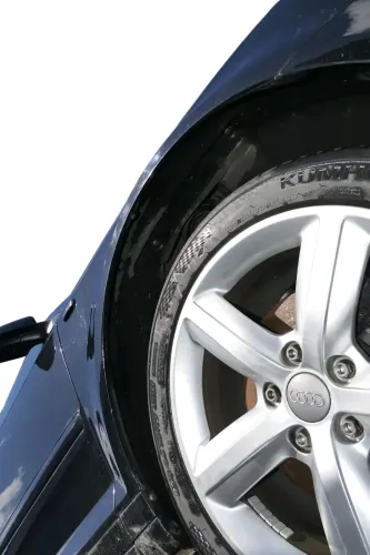 Audi A3 8P Kotflügel vorne rechts Sportback schwarz LZ9Y (202159)