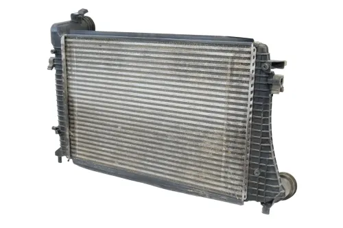 VW Golf 5 Touran A3 Ladeluftkühler Ladeluft Kühler 1,9 2,0 TDI 1K0145803Q (202221)