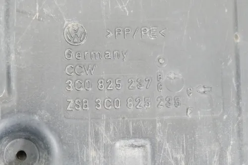 VW Passat 3C Unterfahrschutz Dämpfung Schutz unter Motor Dämpfungswanne Diesel (185893)