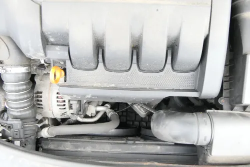Audi A3 8P Schloßträger Halter Kühler Klima Kondensator 1.9 TDI Halter Lüfter (108245)