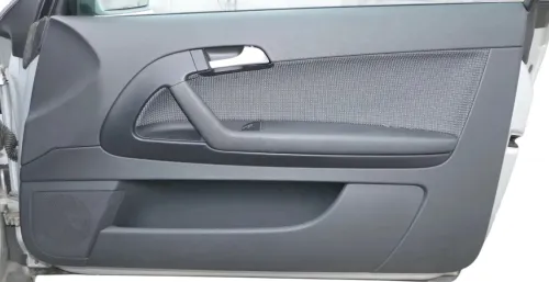 Audi A3 8P Türverkleidung Verkleidung Tür vorne rechts schwarz 2/3-Türer Griff