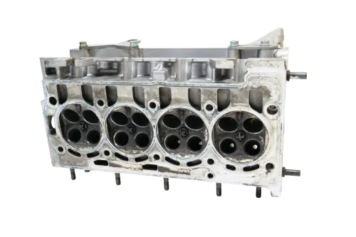 VW Golf 5 Polo 9N Zylinderkopf 1,4 FSI BKG AXU 66KW 90PS OHNE Ventile (202340)
