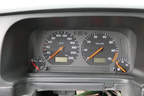 VW Golf 3 Tacho Tachometer Kombiinstrument 1E0919860B